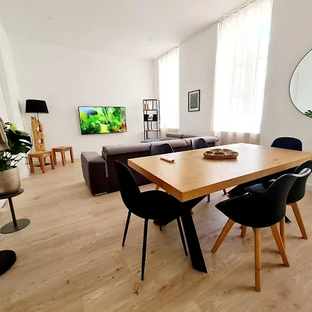 아파트 Le Marty 1 *